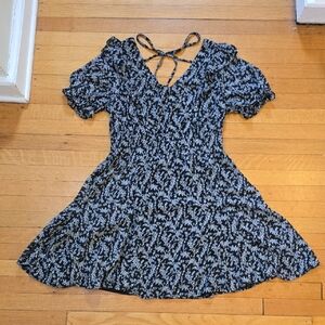She + Sky, Floral Ruffled Backless Mini Dress, Black & White, EUC, Women's M